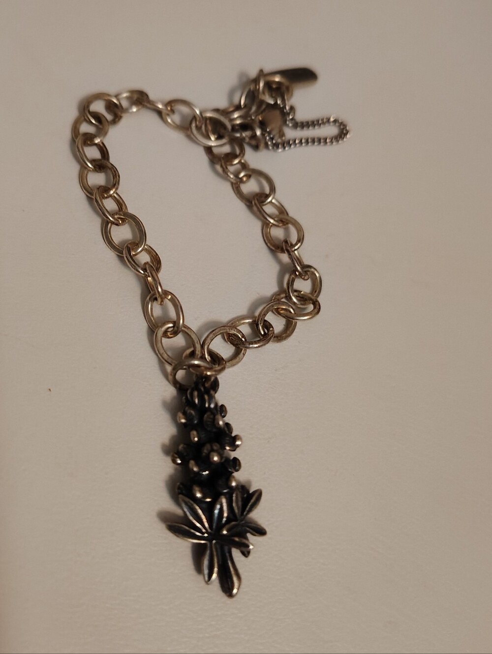 James Avery Charm Bracelet Forged Link Sterling Silver 925  6.75"  with Charm.